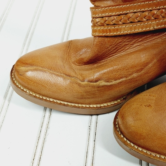 Steve Madden Leather Tan Buckle Strap Detail Slouchy Block Heel Ankle Boots D793 - Picture 13 of 14